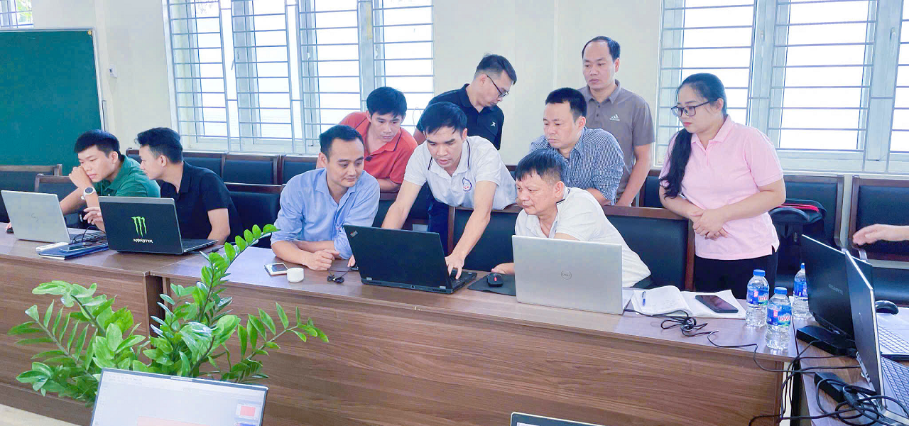 Tăng Cường Kỹ Năng Nghiên Cứu: Lớp Học Chuyên Sâu Về Phần Mềm Kỹ Thuật Cho Học Viên Cao Học Và Nghiên Cứu Sinh