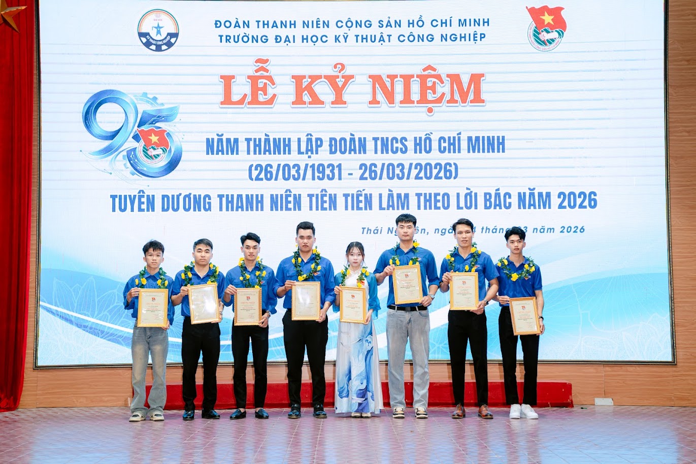 TUỔI TRẺ KHOA Ô TÔ VÀ NĂNG LƯỢNG VINH DỰ NHẬN DANH HIỆU “THANH NIÊN TIÊN TIẾN LÀM THEO LỜI BÁC” NĂM 2026