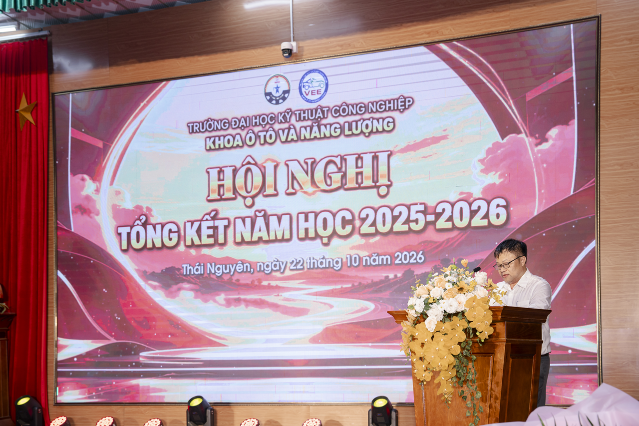 Khoa Ô Tô Và Năng Lượng Tổ Chức Tổng Kết Năm Học 2025-2026 Và Chào Năm Học Mới 2026-2027